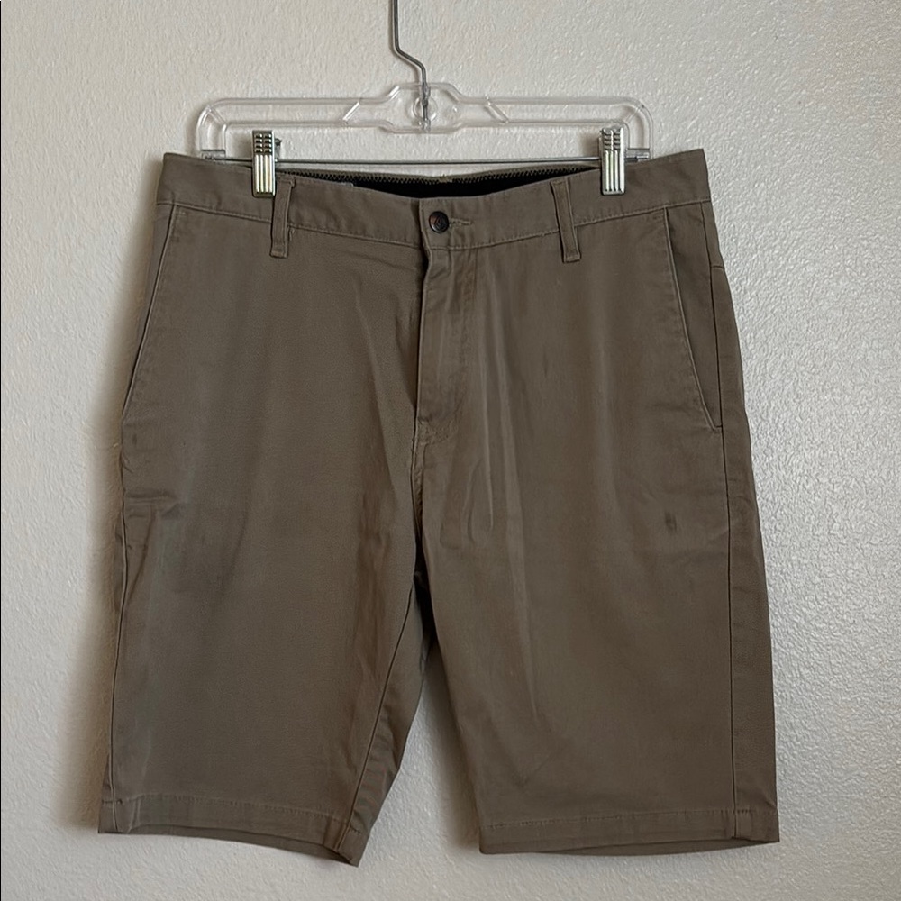 Volcom Men's Dark Khaki Flat Front Shorts